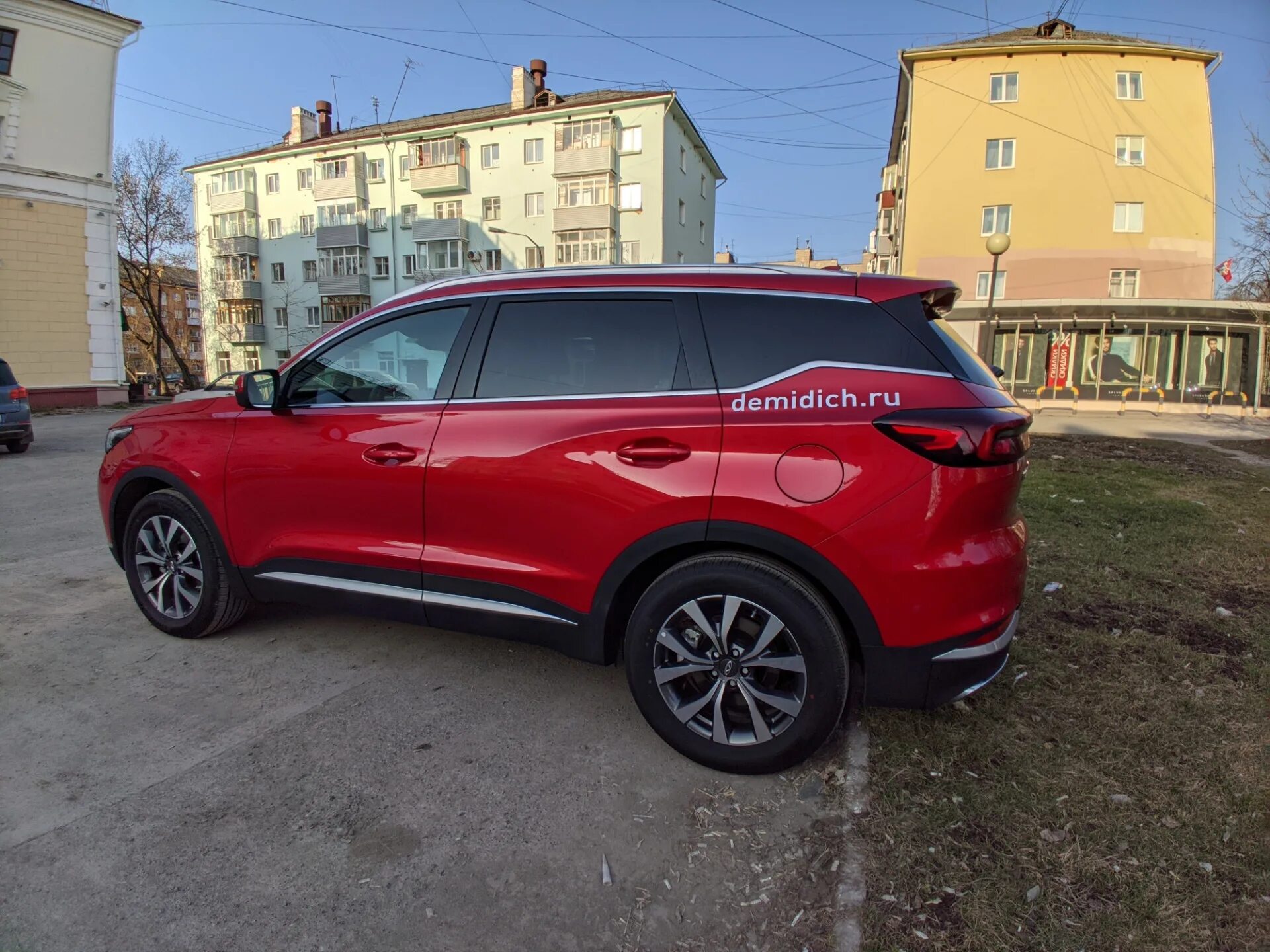 Chery Tiggo 7 Pro тонированный. Чери Тигго 7 про тонировка. Тонированный Chery Tiggo 7. Чери Тигго 8 про тонированный. Тонировка чери