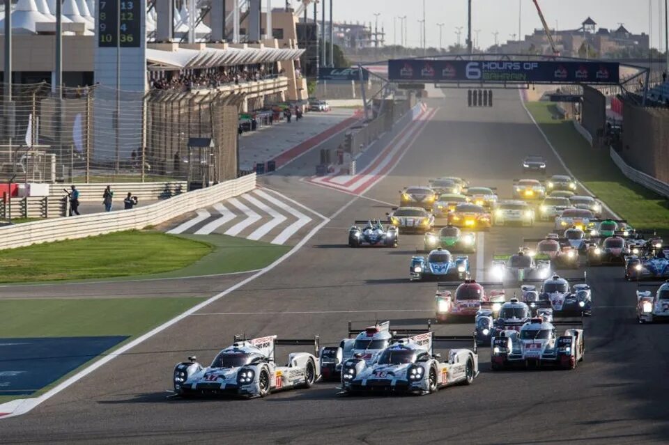 Во сколько сегодня гонка. WEC гонки. WEC Ларбре. WEC гонки на выносливость.