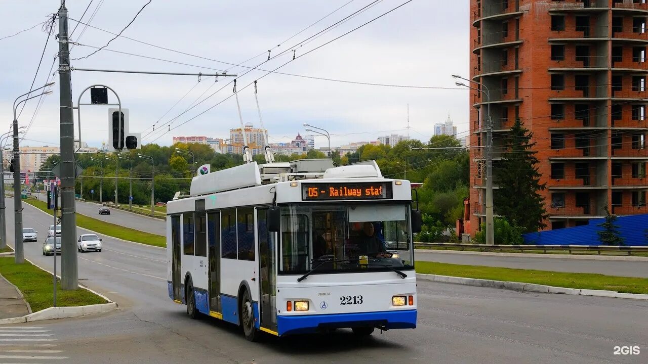 Троллейбус Тролза Саранск. Троллейбус 10 Саранск Тролза Оптима 2213. 5 Троллейбус Саранск. Тролза-5275 Оптима сбоку.