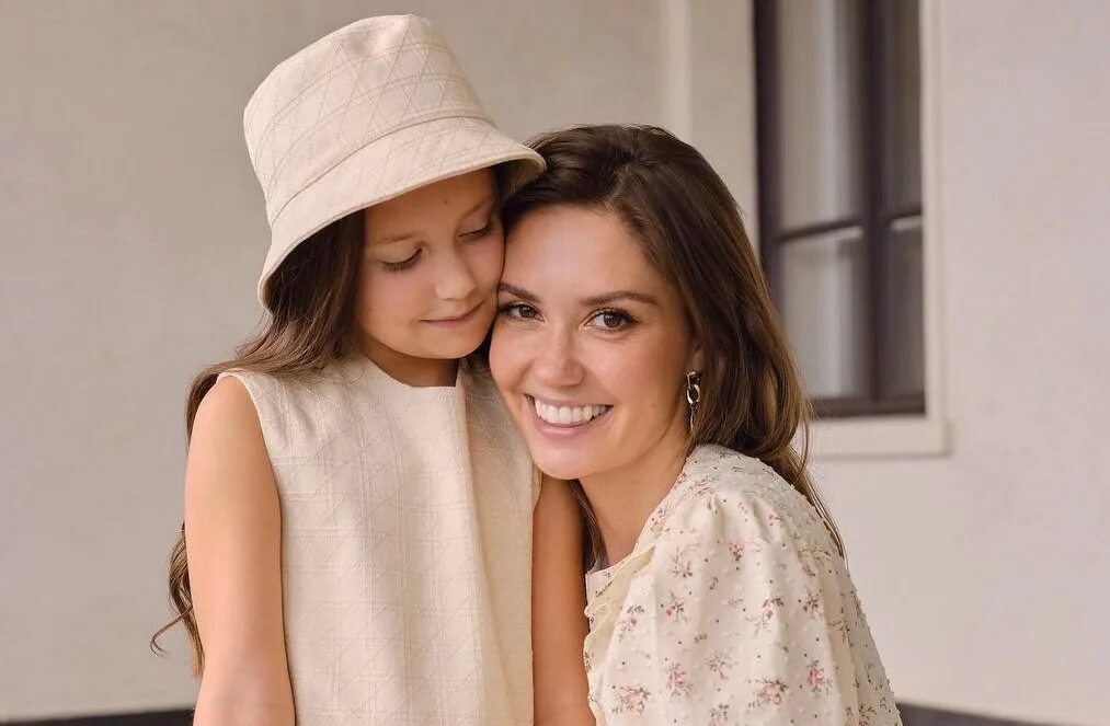 мирослава карпович 2021 павел прилучный. павел прилучный с дочкой мией. мирослава карпович и павел. агата прилучная с сыном. дочь агаты муцениеце.