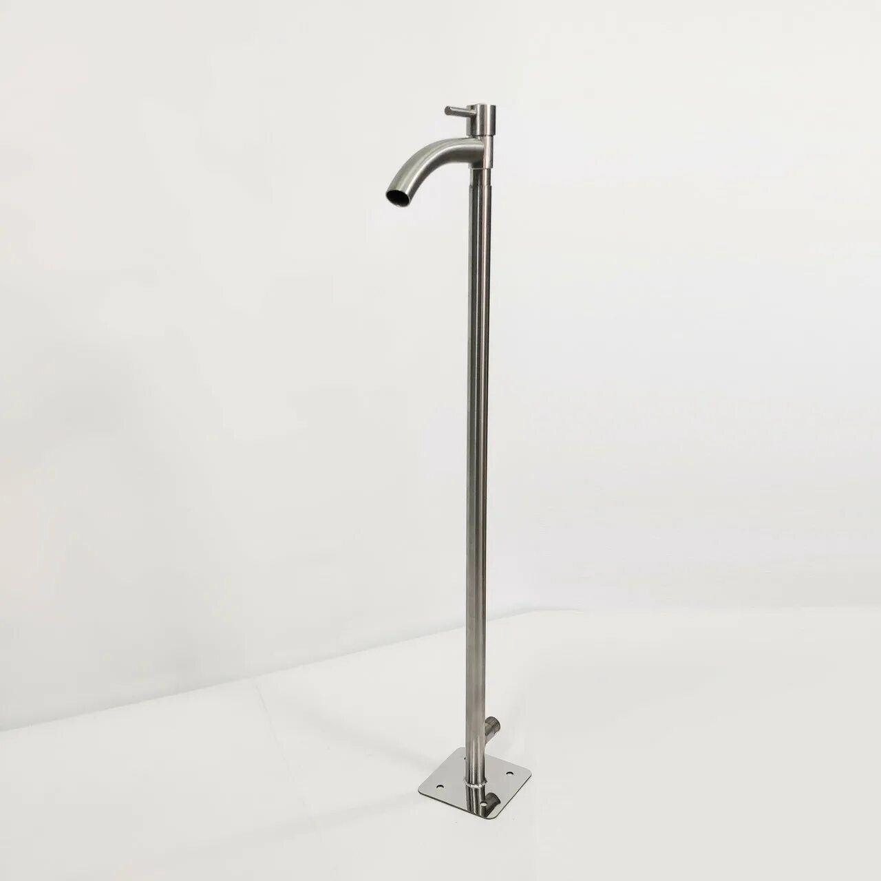 Углевальная колонка нерж. Газовая колонка triton. Колонка нержавейка. 75 м. Колонка из нержавейки для воды.