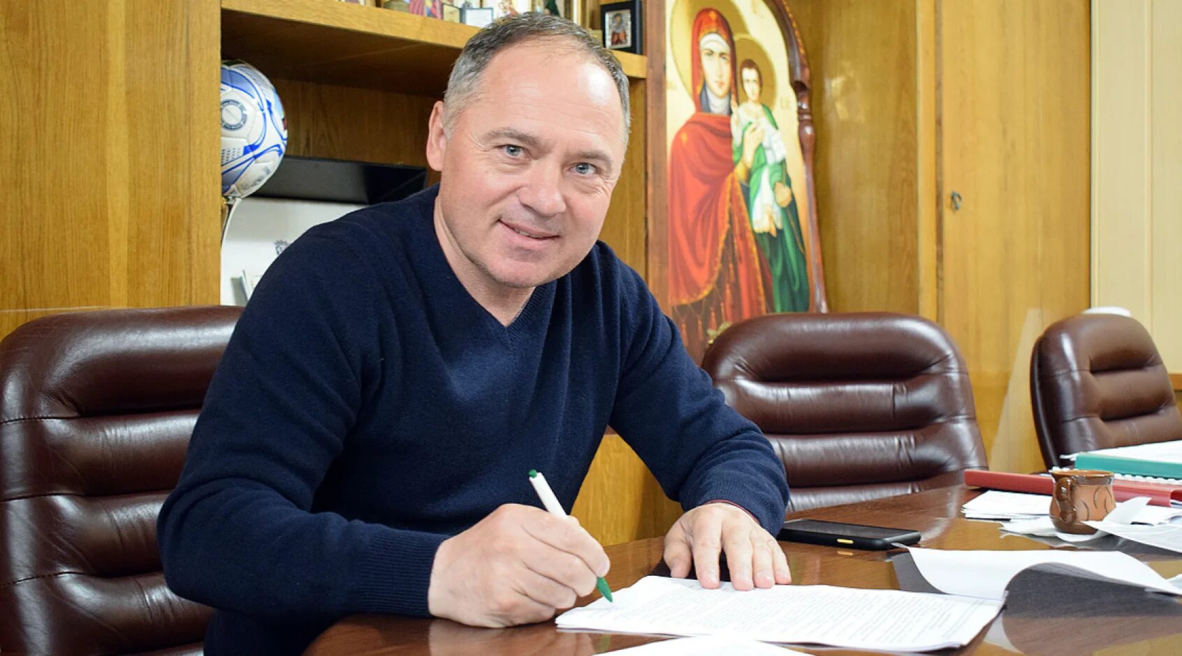 Дворец пусловских в коссово беларусь. Дворец пусловских в коссово. Дворец в коссово беларусь. Виталий косовский футболист. Косовский.