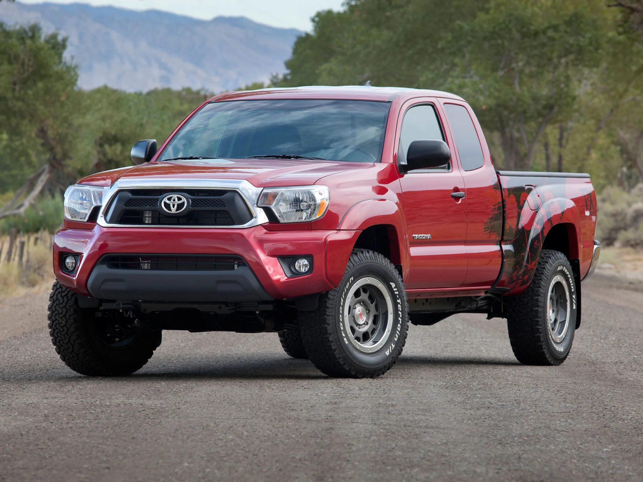 Пикапы вес. Toyota Tacoma TRD. Toyota Tacoma 2012 TRD. Toyota Pickup Tacoma. Toyota Tacoma 2011.