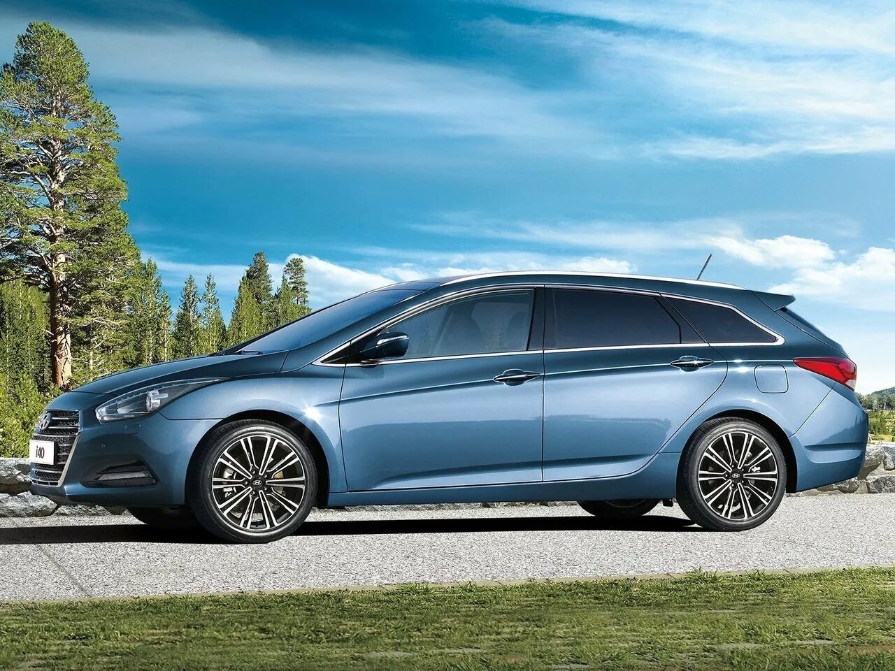 Хёндай i40 универсал новый. Хендай i40 универсал. Hyundai i40 универсал. Hyundai i40 универсал. Hyundai i40 wagon.