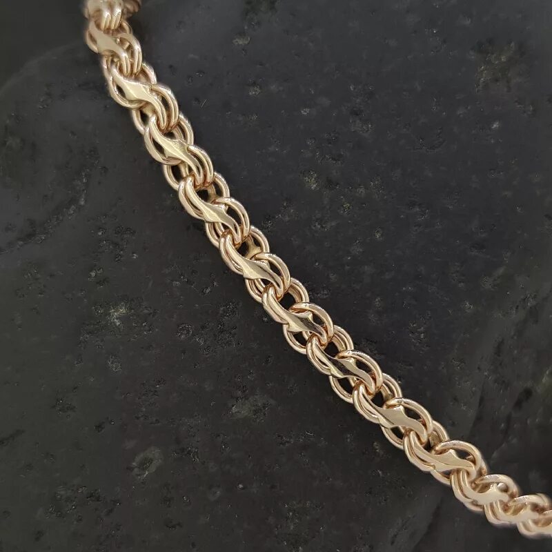 Цепь бисмарк серебро. Ручеек плетение цепочки золото. Плетение ручеек золотых цепочек. Плетение ручеек. Бисмарк ручеек плетение.