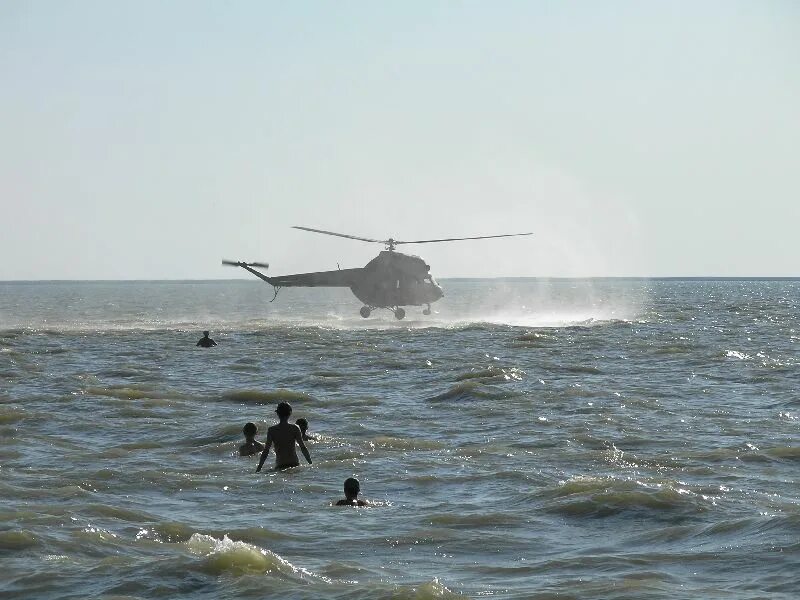 Клев приморско ахтарске. Приморско-Ахтарск военный городок. Аэродром Приморско-Ахтарск. ВЧ 75387 Приморско Ахтарск. Азовское море Приморско-Ахтарск.