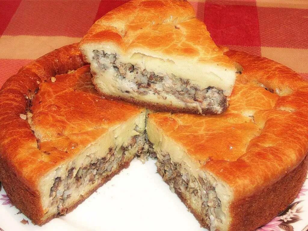 Как сделать пирог с консервами. Рыбный пирог. пирог с консервой. заливной пирог с мясом и картошкой. вкусный пирог с рыбой.