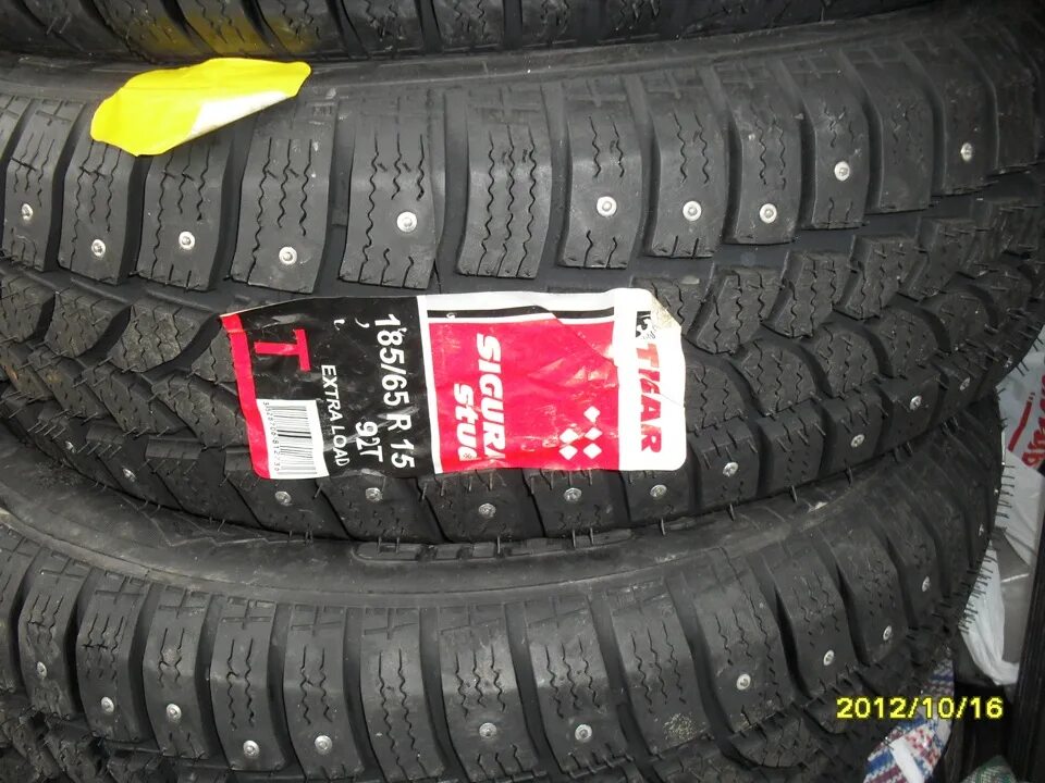 Шины тигар 15. Зимние шины Tigar Sigura stud. Tigar Ice 185/65 r15 92t. Автошина Tigar r-14 185/70 t Sigura stud ш. Тигар Sigura stud шип.