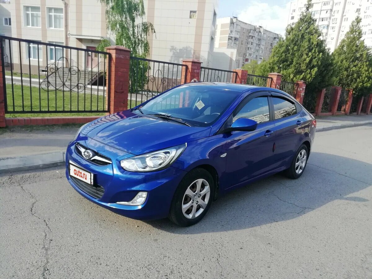 Hyundai Solaris 2013. Hyundai Solaris 2013 синий. Hyundai Solaris i 2013. Хендай Солярис 2013 года синий.