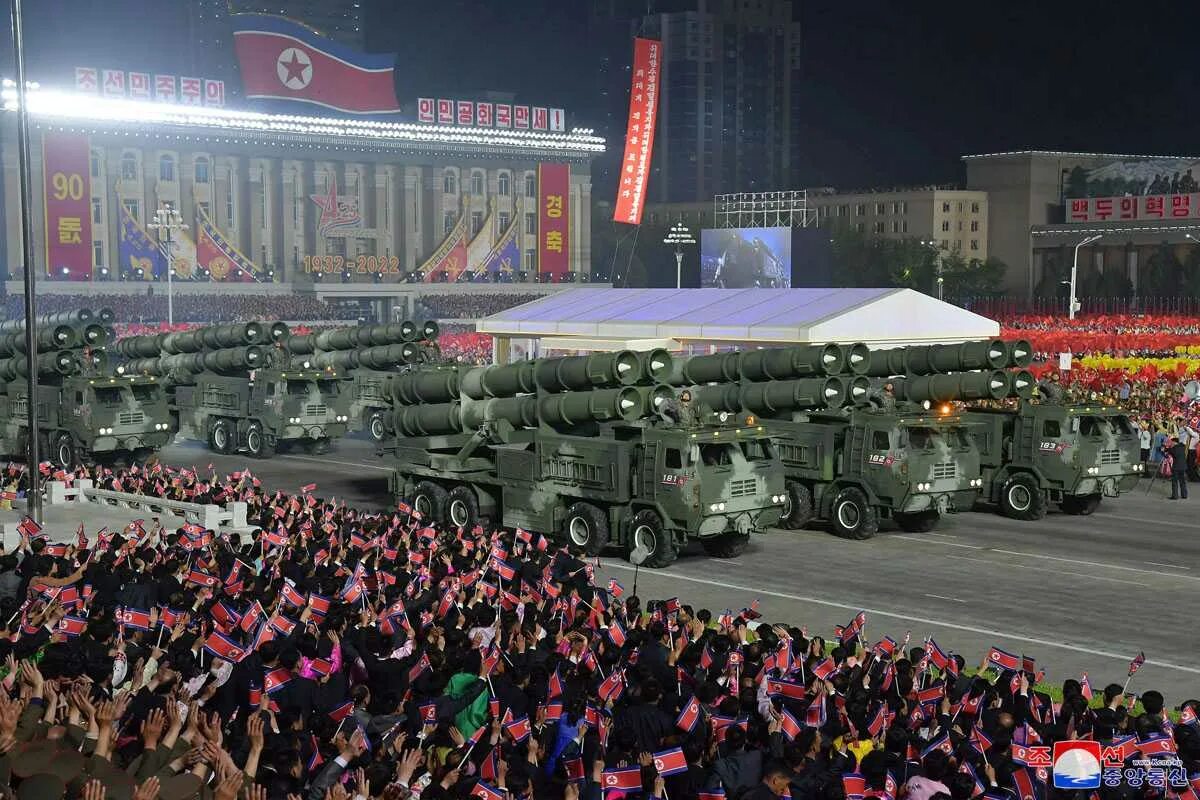 Парад в харбине 16 сентября. Вооруженные силы КНДР. Самый большой парад в мире. Военный парад будущего. Последний военный парад в КНДР.
