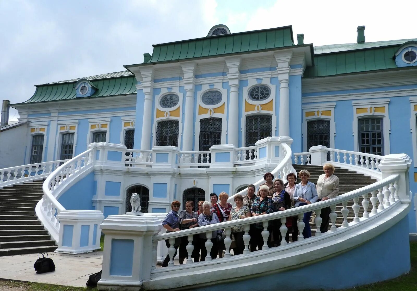 Погода в хмелите. Хмелита старые фото. Хмелита парк. Хмелита церковь. Село хмелита.