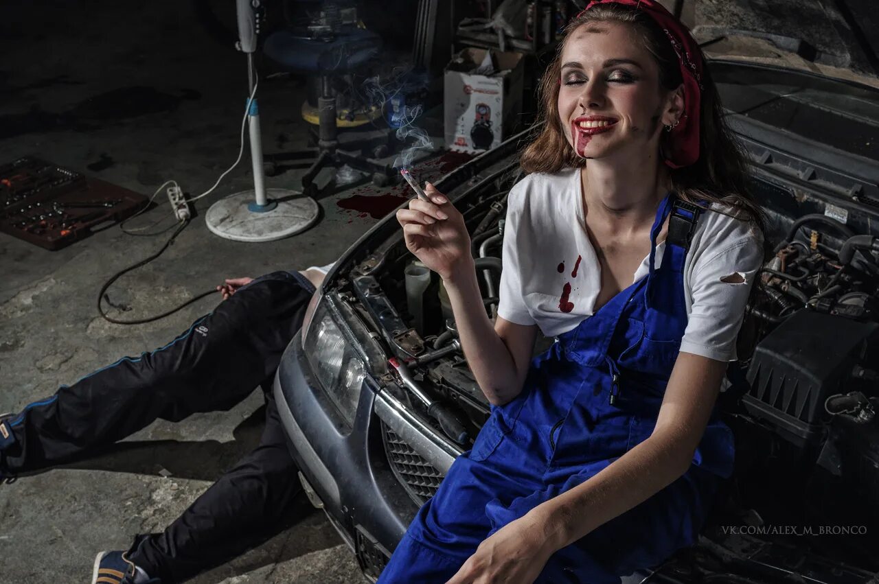 девушка автослесарь. баба автомеханик. девушка механик. девушка автомеханик. женщины автомеханики.