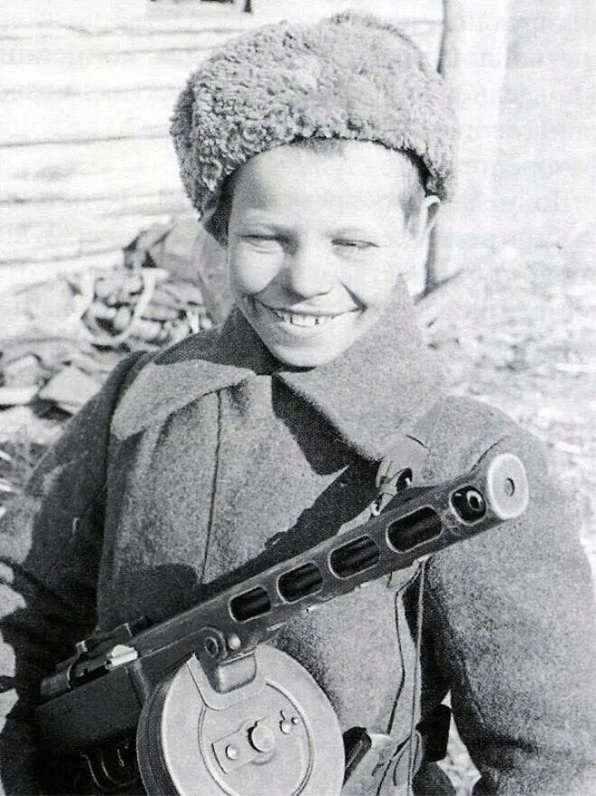 Подростки военных лет. Сын полка 1945. Дети войны ВОВ 1941-1945 герои сын полка. Сыны полка Великой Отечественной войны. Сыны полков в годы Великой Отечественной войны 1941-1945.