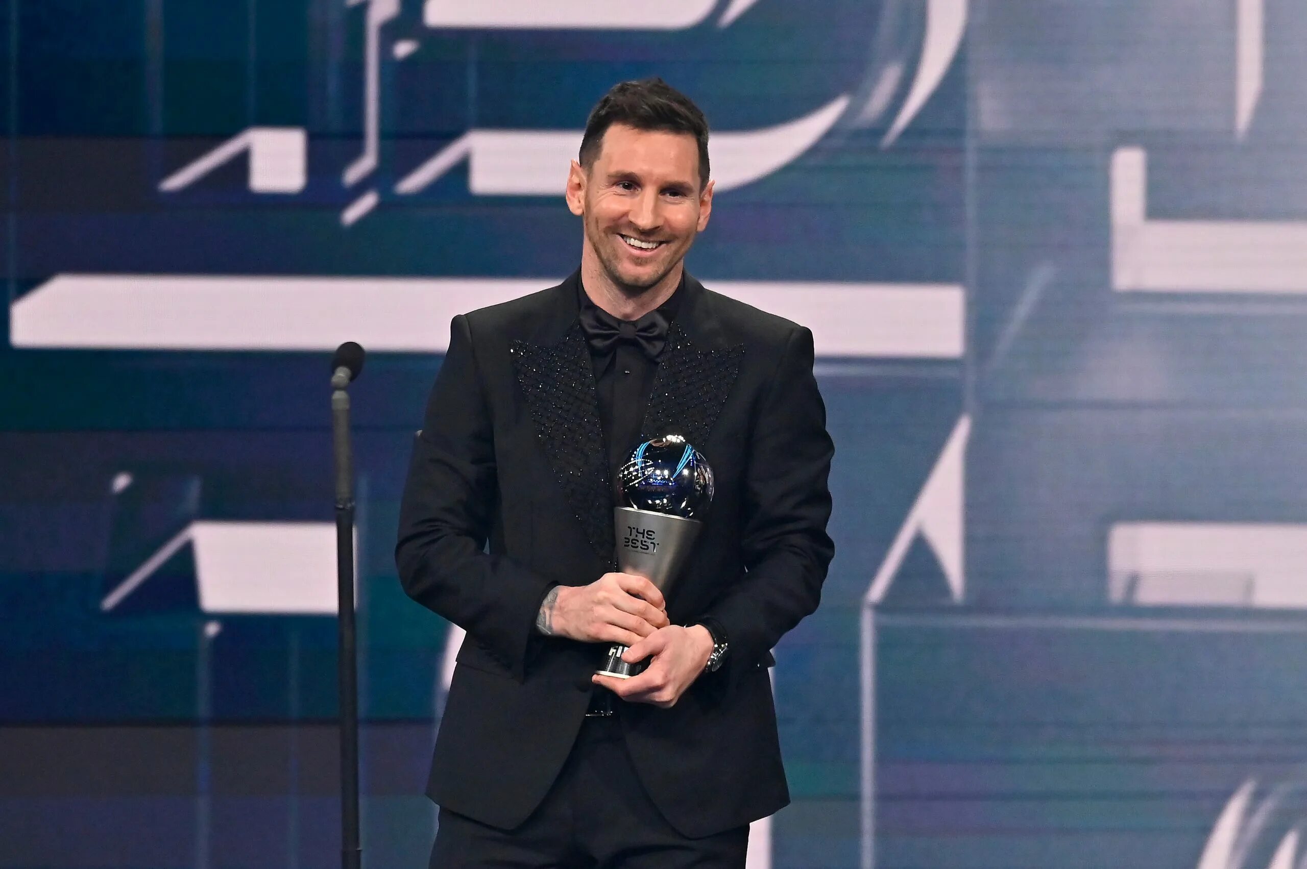 Лучший вратарь 2025. Лео месси 2025. lionel messi 2025. лионель месси фифа. лионель месси 2025.