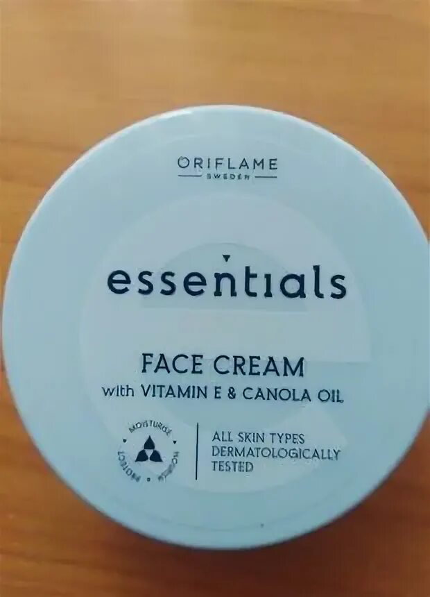 Essentials cream. Крем essentials face cream. Крем для лица ессентиалс орифлейм. Essentials cream. Крем орифлейм ессентиалс.