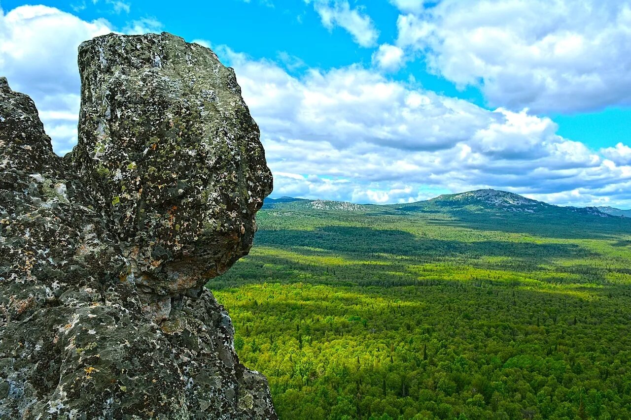 Скалы и камни. Гора валунная. Наш Урал. Сян Шэнмо "скалы и камни". Как раньше называли урал