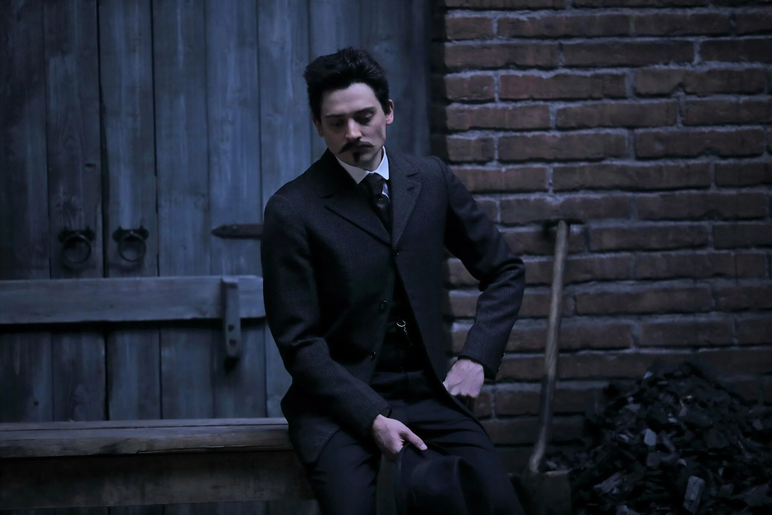 Опасные секреты (official secrets) 2019. Опасный 2019. Кира найтли опасные секреты. Фильм кюри опасный элемент. Фильм кюри опасный элемент.