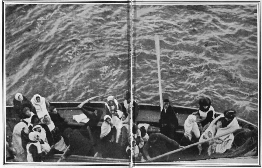 Титаник истории выживших. Карпатия и шлюпки Титаника. Шлюпки Титаника 1912.