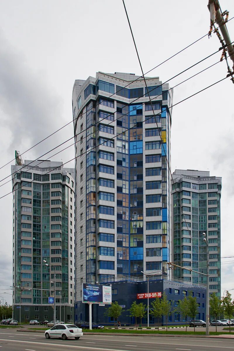 Чистое небо казань. Оренбургский тракт 24 казань фото. Жк оренбургский тракт казань. Оренбургский тракт 24б казань. Жк чистое небо казань.