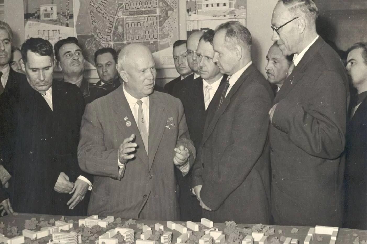 Хрущев х. Оттепель хрущев. хрущев 1953. н с хрущев оттепель.