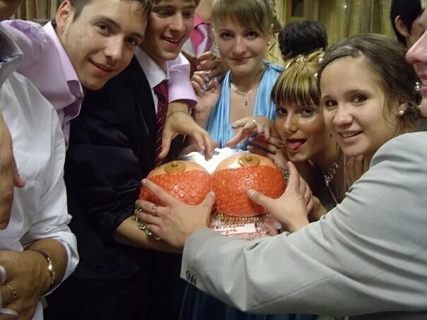 Выпуск 2009 школа. Встреча одноклассников 20 лет спустя. Звездная встреча одноклассников. Как отметить 30 лет выпуск одноклассников. Встреча одноклассников 27 мая.