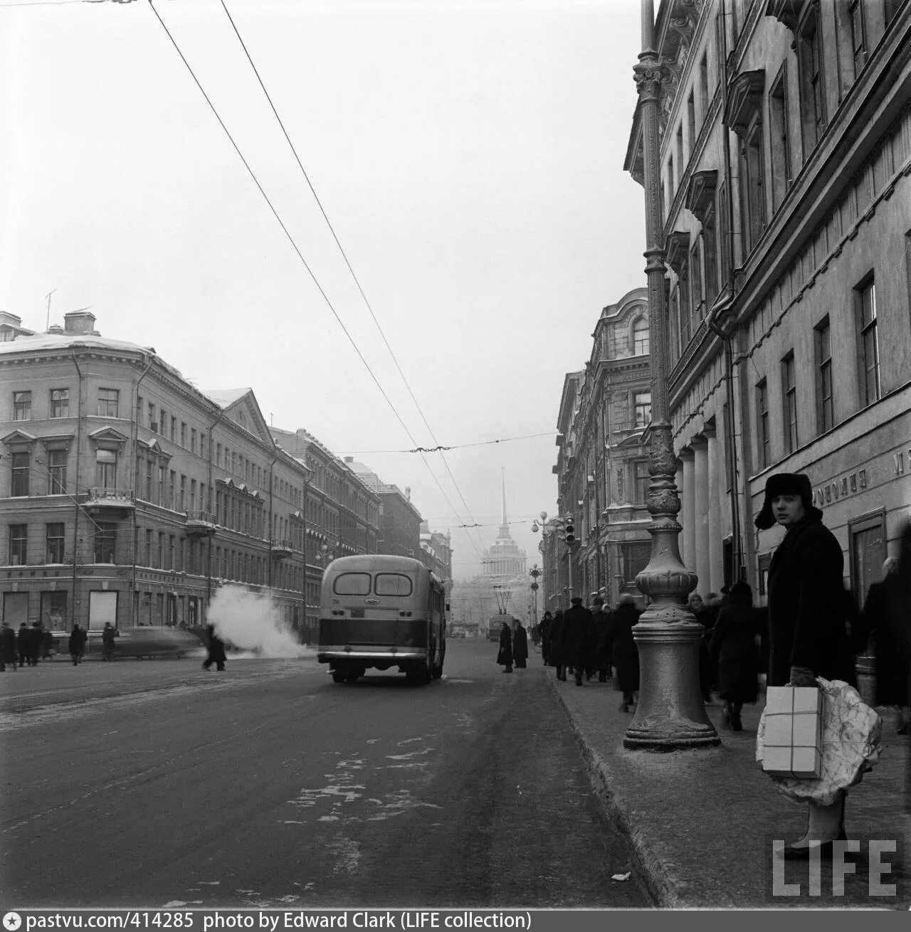 Ленинград 1980 литейный проспект. Ленинград ул ленина 1 фото. Ленинград ул ленина 1 фото. Проспект максима горького ленинград. Лиговский проспект ленинград 1930 год.