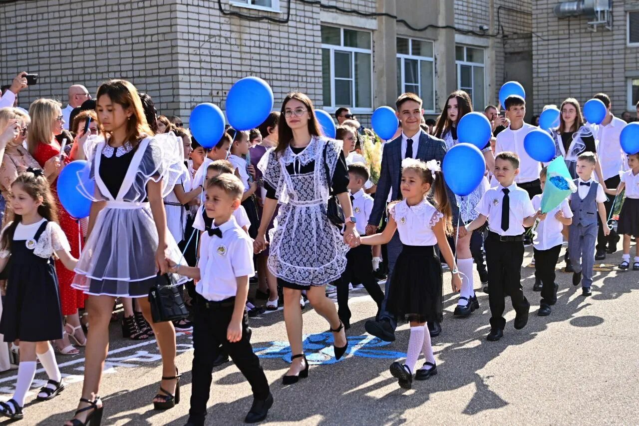 Сайт школы 3 Буденновска. 1 Школа Буденновск. 4 Школа Буденновск. Школа 1 города Буденновска. Моу сош буденновск