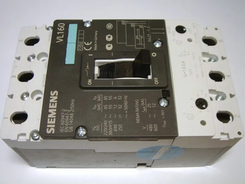 Siemens 3vl. Ат 3125 аппаратура. Siemens 250. Автомат 1600а сименс. Автоматический выключатель сименс 250 а.