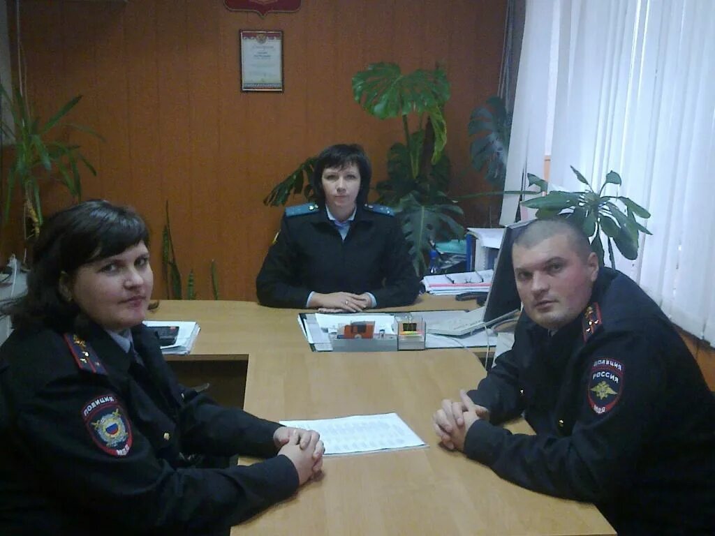 Судебные приставы. Приставы новый оскол. Старый оскол судебный пристав клименко. Приставы строитель яковлевский. Приставы ракитное.