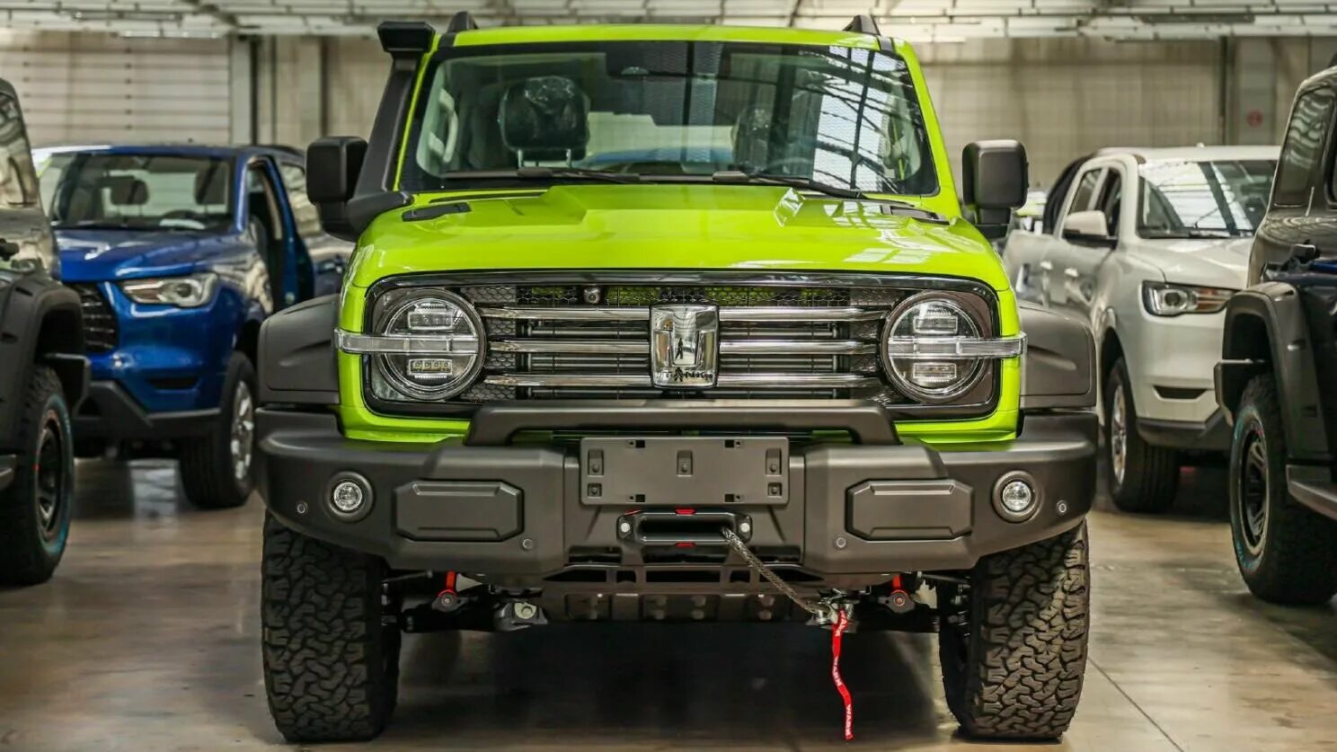 "Дочка" Great Wall выпустила копию Jeep Wrangler. Или УАЗ "Хантер" - Российская 
