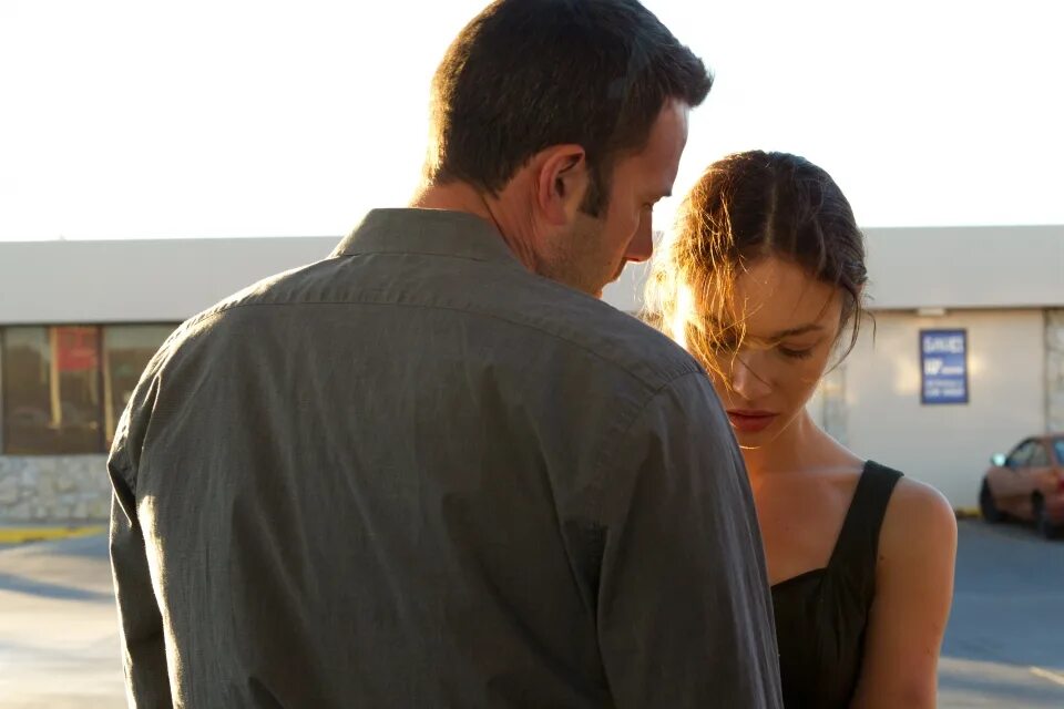 Ольга Куриленко В Ночной Рубашке – К Чуду (2012)