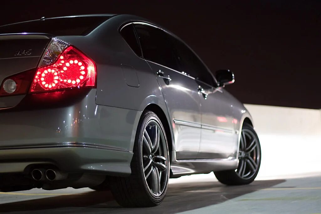 Шины infiniti m35. Infiniti m45 sport. taillights infiniti m35. infiniti m35x на дисках. infiniti m35x красные фары.