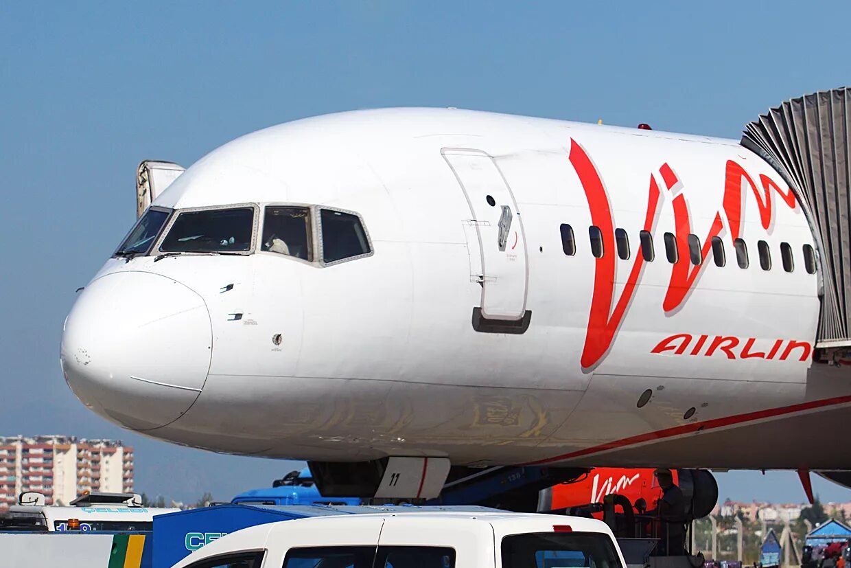 Вим фото. Embraer 195 вим авиа. vim avia авиакомпания. авиакомпании ооо «вим-авиа».. самолет вим авиа фото.