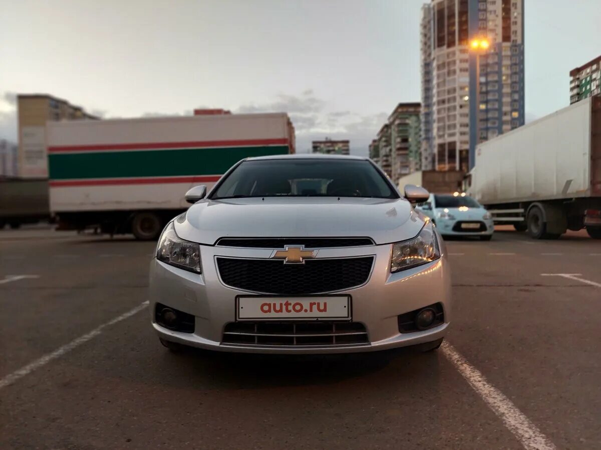 Cruze седан 2009 серебристый. Chevrolet cruze 2011. 6. Chevrolet cruze i 2012. Chevrolet cruze 2012 седан.