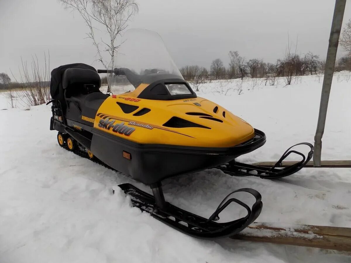 Купить снегоход скандик 600 бу. Скандик 600 2002. Ski Doo Skandic 600. Ski-Doo Skandic SWT 600 2002. Скандик WT 600.