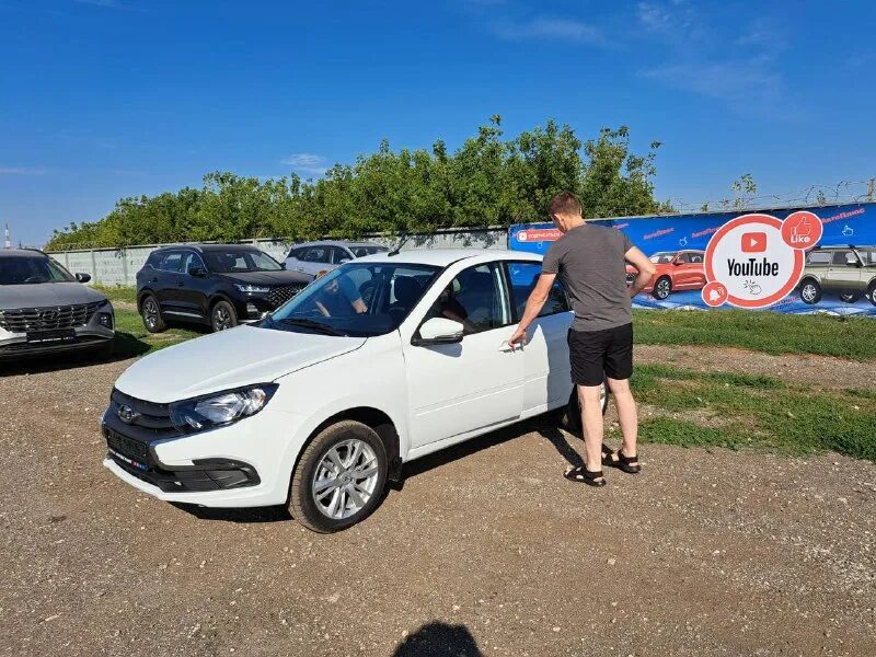 Гутенко александр воронеж. Сотис авто тольятти. Авторынок енакиево. Алена тольятти лада спецоборудование. Авто плюс тольятти.