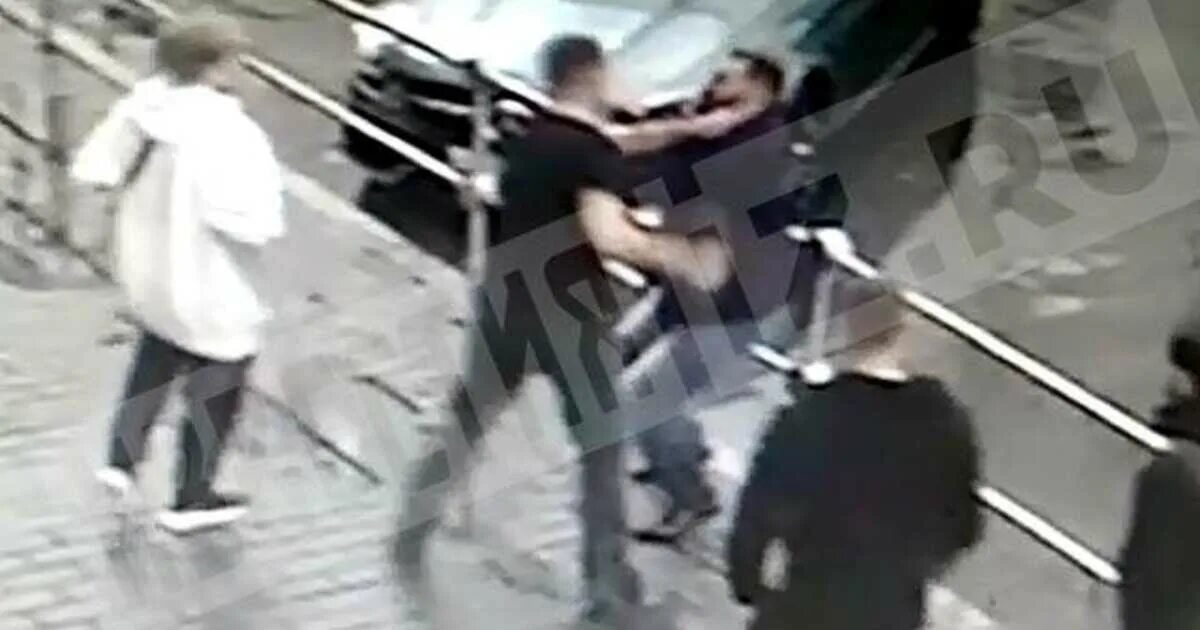 Павел мамаев химки 2022. Мамаев устроил дебош. Мамаев, кокорин, дебош. Мамаев устроил дебош. Мамаев и санько фото.