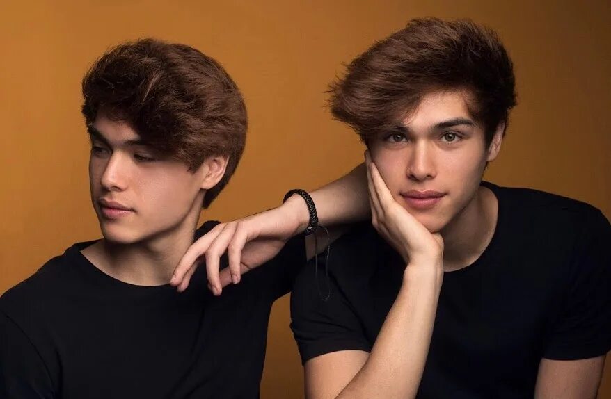 We re twins. We re twins