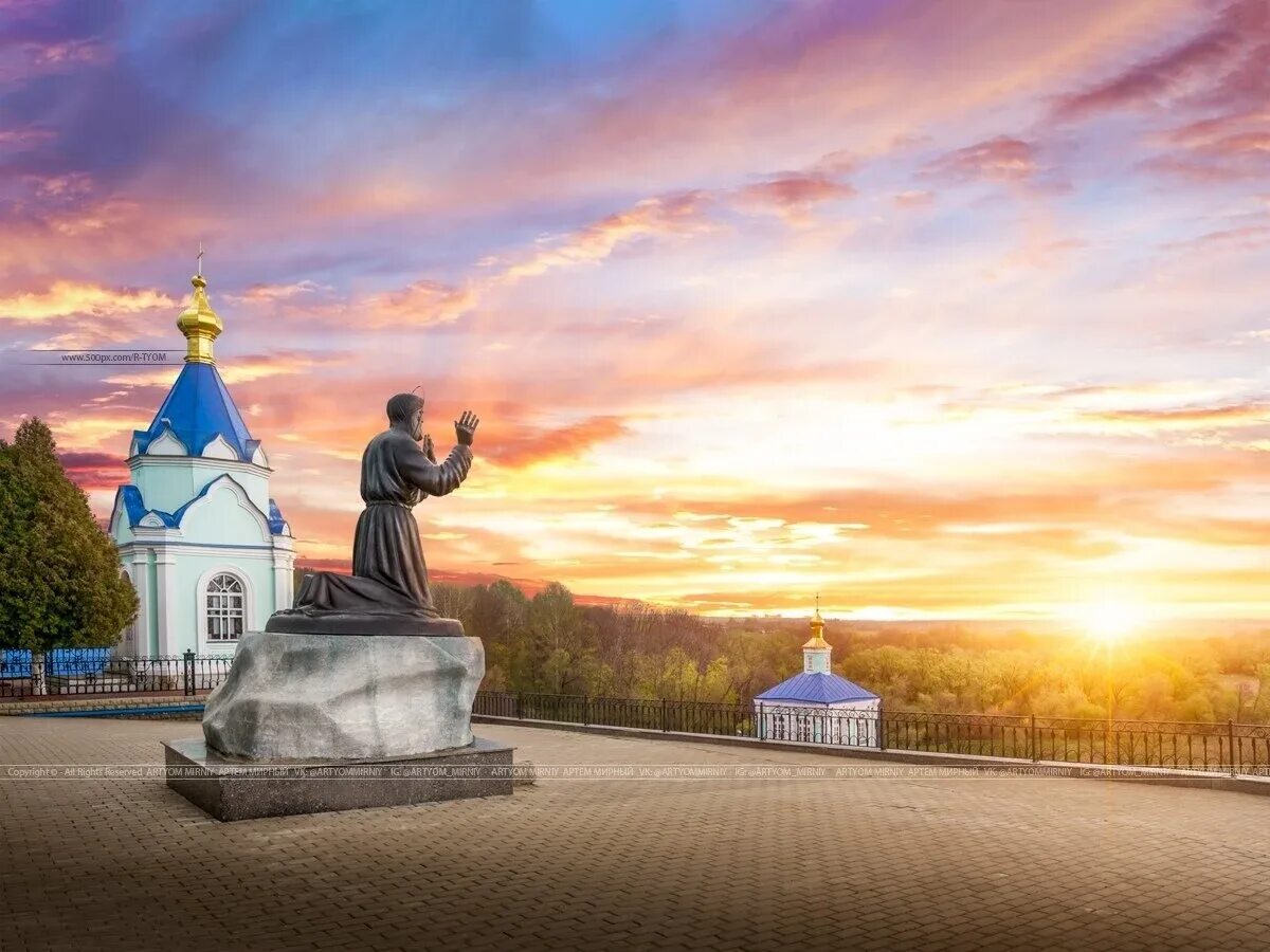 В этом разнообразии коренная. Коренная пустынь курская область. храм рождества пресвятой богородицы коренная пустынь. достопримечательности курска коренная пустынь. коренная пустынь курск памятник.