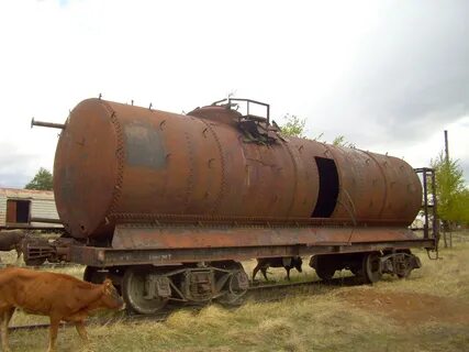 Старая емкость