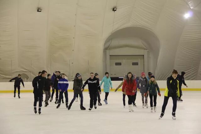 расписание ледовой площадки в жодино