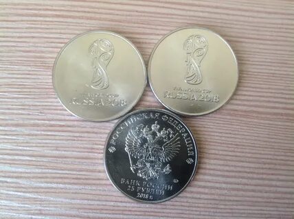 Золотые монеты футбол