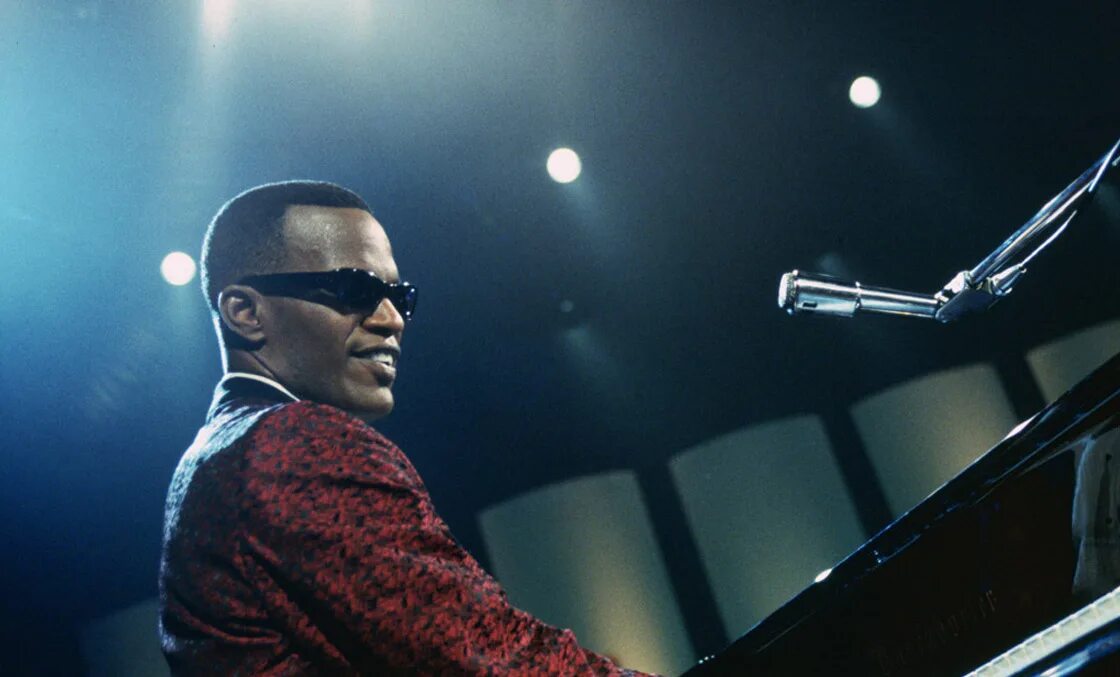 Рэй чарльз фильм. Рэй (ray, 2004). Рэй (ray, 2004). Ray movie. Ray movie.