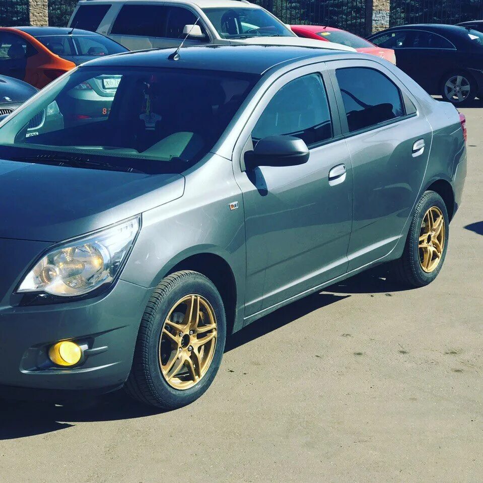 Диски cobalt. Chevrolet cobalt диски r17. шевроле кобальт на 17 дисках. cobalt chevrolet diska. шевроле кобальт на 16 дисках.