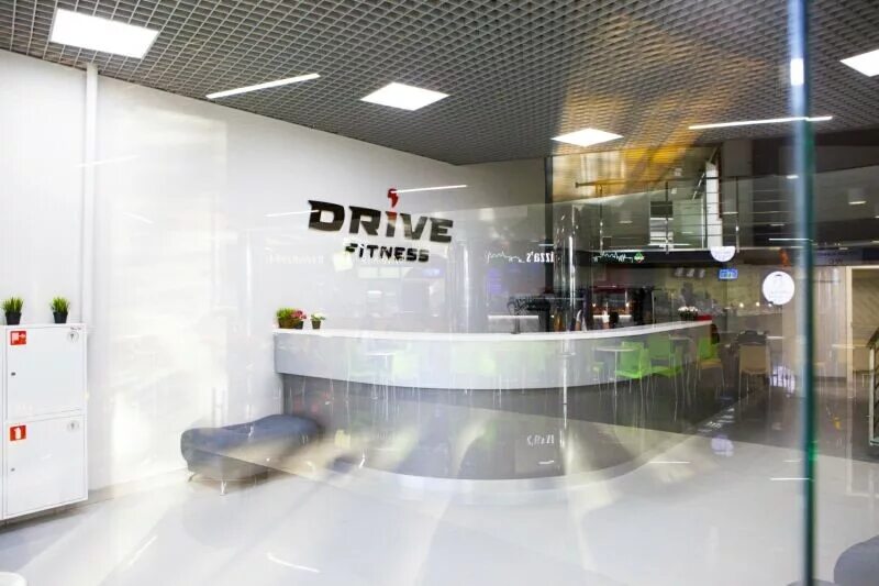 Drive fitness екатеринбург. Драйв фитнес екатеринбург краснолесья. Драйв фитнес щербакова 4. Drive fitness глобус екатеринбург. Глобус фитнес екатеринбург.