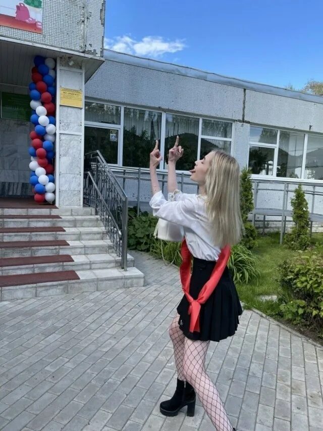 Не поделили самую красивую девочку в школе