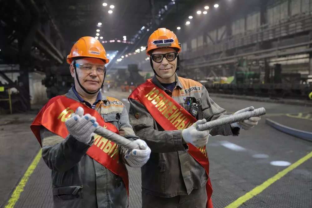 Среднесортный цех 450 евраз зсмк. Геологоразведка металлургия. Компания евраз отзывы. Евраз зсмк новокузнецк. Компания евраз отзывы.