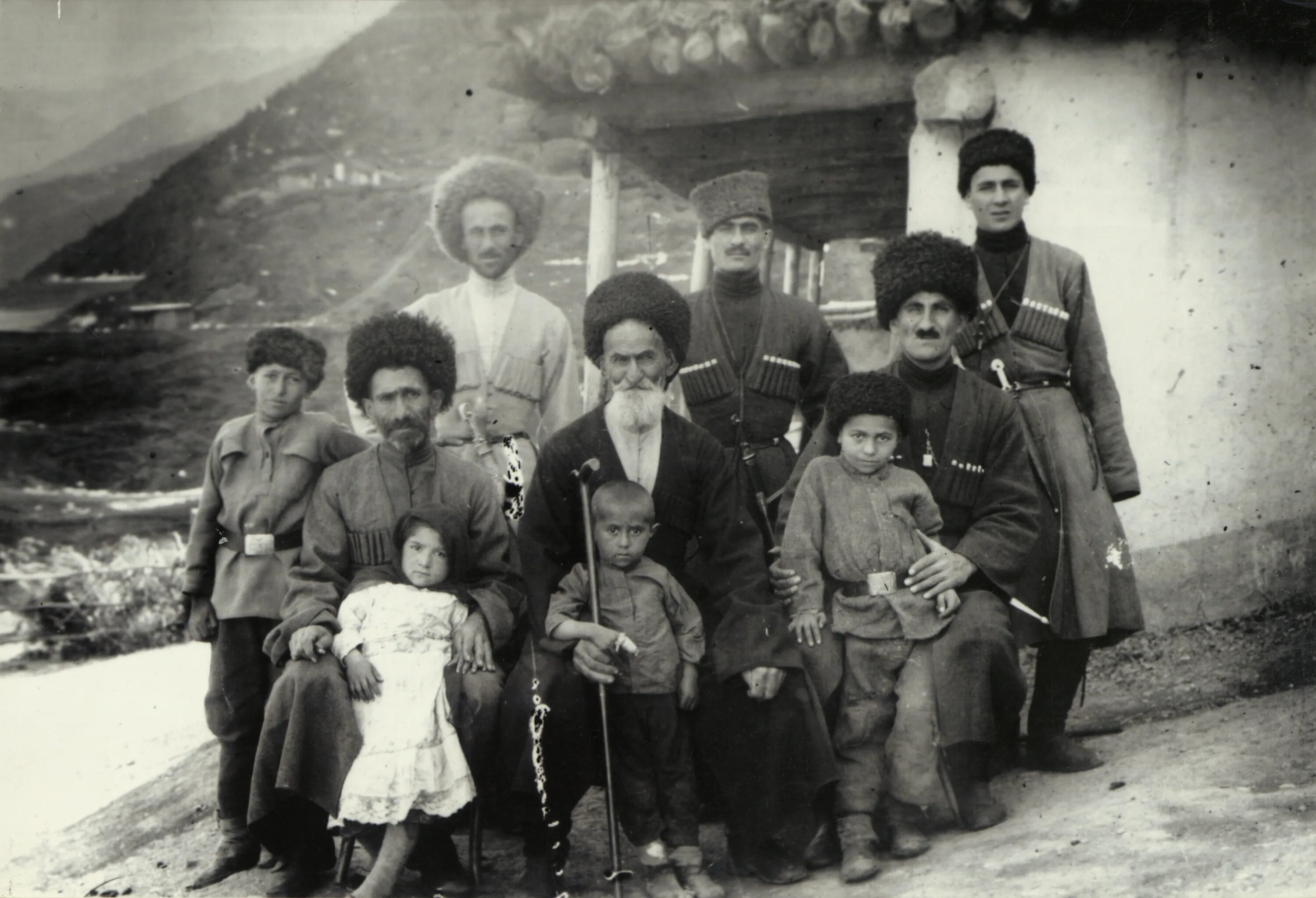 Дагестанский художник сунгуров. Имамат дагестана. Сын аула. Черкесы адыгэ хабзэ. Народ северного кавказа 17 в.