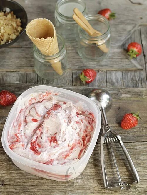 Домашнее мороженое ингредиенты. Как заделать марошинее. Ингредиенты для домашнего мороженого. Как сделать мороженое ингредиенты. Как сделать мороженое ингредиенты.