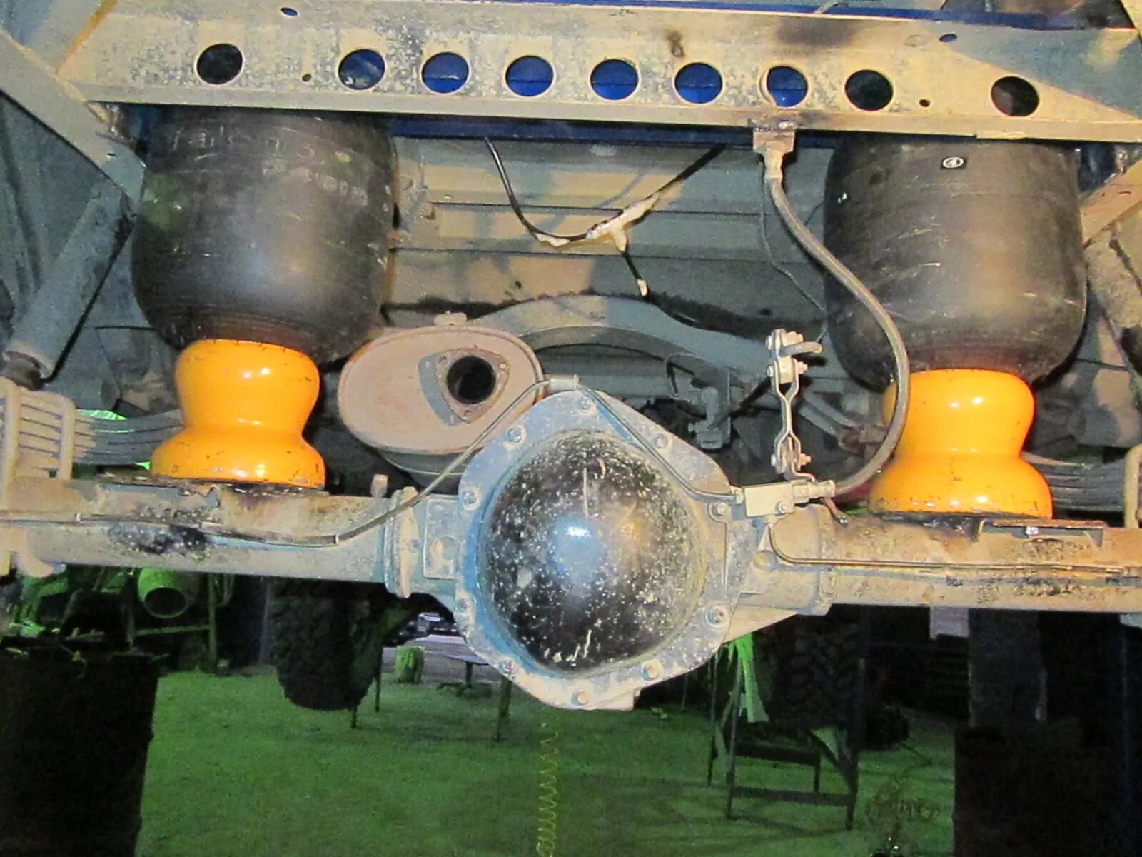 передок ремонт газель. пневмоподвеска на камаз 43118 передняя ось. C197206 connect пневмоподушка кабины. пневмоподвеска на ваз 21213. передняя пневмоподвеска форд транзит 2014.